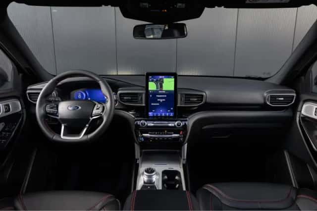 Ford Explorer (2024) thumbnail 12