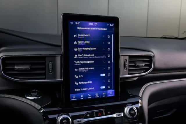 Ford Explorer (2024) thumbnail 25
