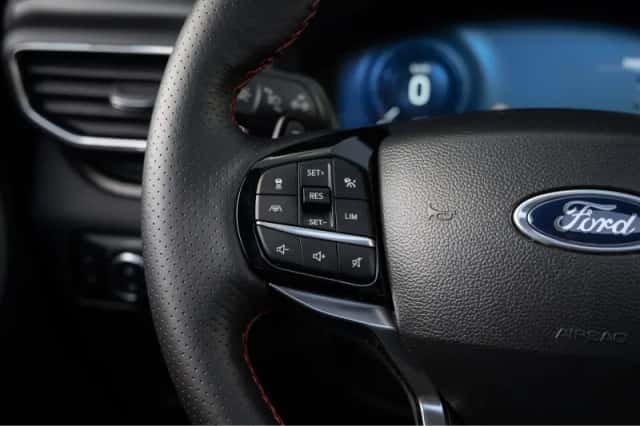 Ford Explorer (2024) thumbnail 27