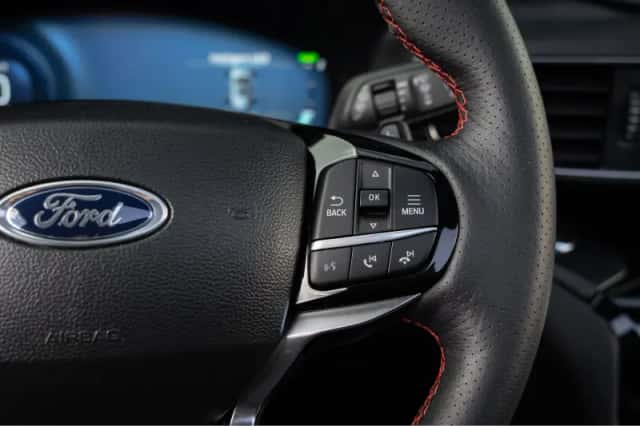 Ford Explorer (2024) thumbnail 28