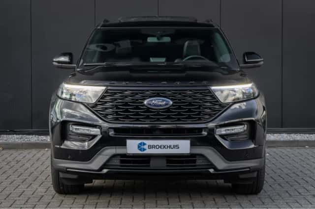 Ford Explorer (2024) thumbnail 4