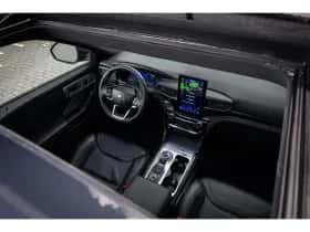 Ford Explorer (2024) thumbnail 38