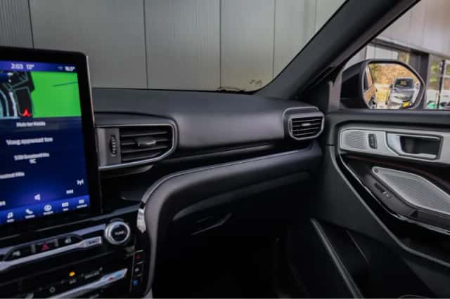 Ford Explorer (2024) thumbnail 40