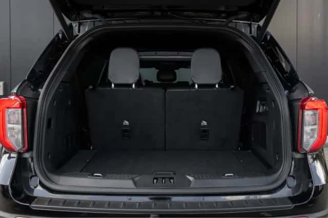 Ford Explorer (2024) thumbnail 42