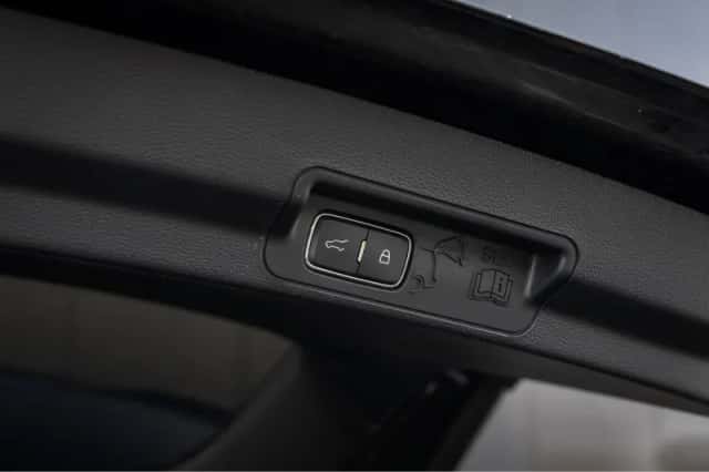 Ford Explorer (2024) thumbnail 43