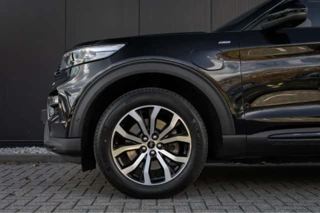 Ford Explorer (2024) thumbnail 49