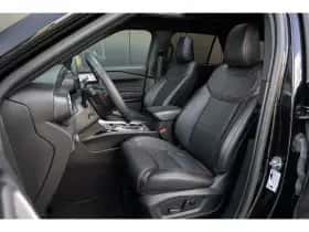 Ford Explorer (2024) thumbnail 6