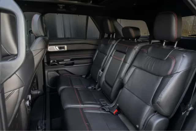Ford Explorer (2024) thumbnail 7