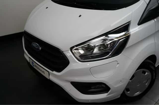 Ford Transit Custom (2022) thumbnail 25