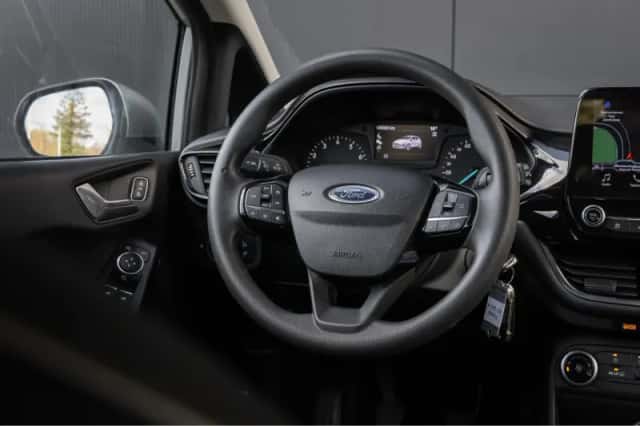 Ford Fiesta (2019) thumbnail 12