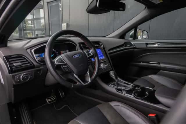 Ford Mondeo (2021) thumbnail 11