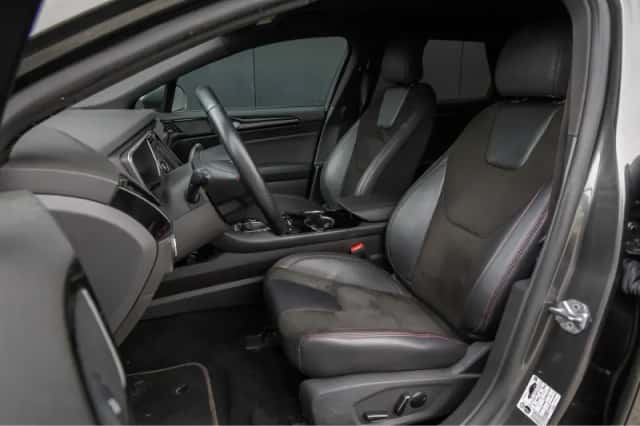Ford Mondeo (2021) thumbnail 12
