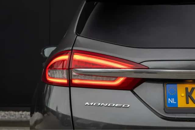 Ford Mondeo (2021) thumbnail 18