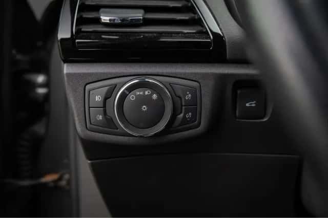Ford Mondeo (2021) thumbnail 21