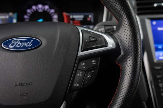 Ford Mondeo (2021) thumbnail 23