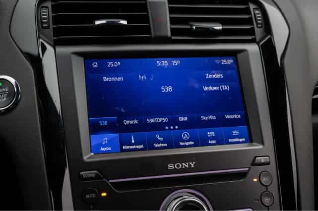 Ford Mondeo (2021) thumbnail 28