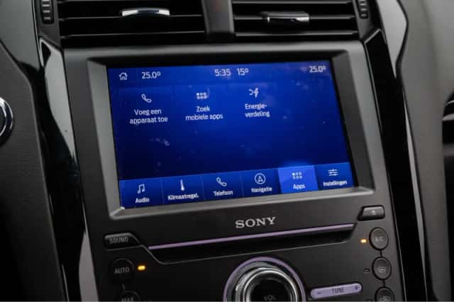 Ford Mondeo (2021) thumbnail 31