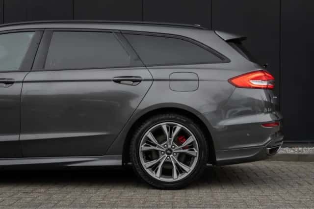 Ford Mondeo (2021) thumbnail 8