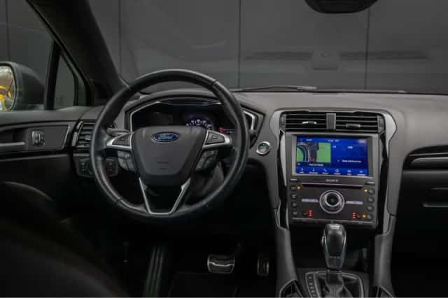 Ford Mondeo (2021) thumbnail 9