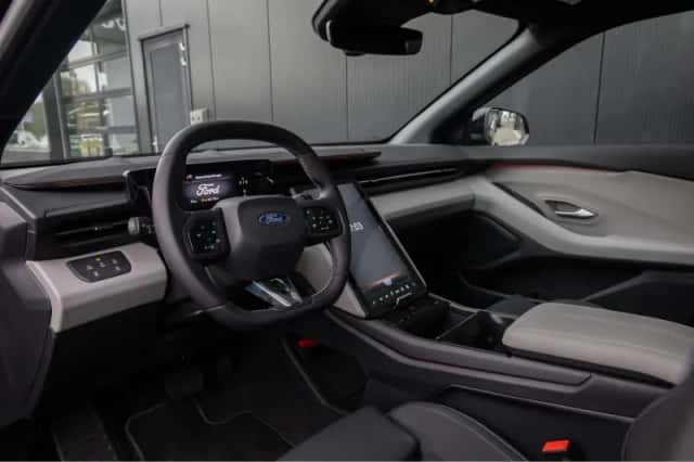 Ford Capri (2026) thumbnail 11