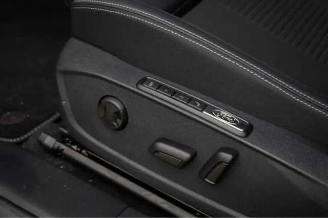 Ford Capri (2026) thumbnail 8