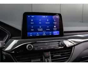 Ford Kuga (2023) thumbnail 24