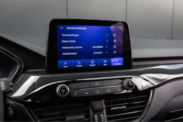 Ford Kuga (2023) thumbnail 26