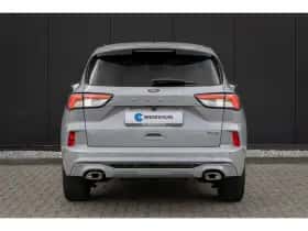 Ford Kuga (2023) thumbnail 4