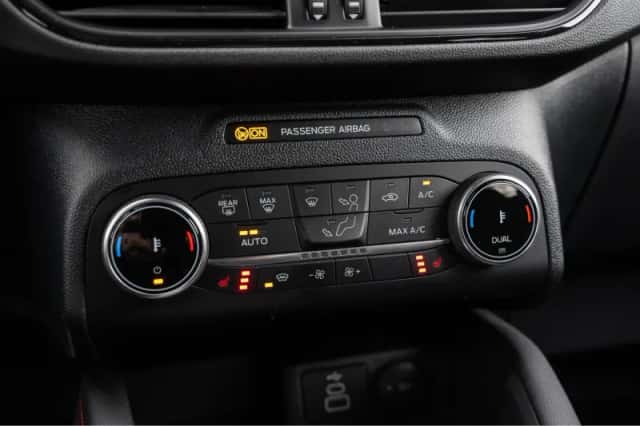 Ford Kuga (2023) thumbnail 40