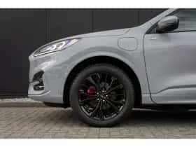 Ford Kuga (2023) thumbnail 51