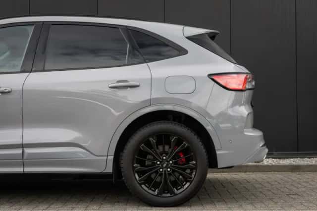 Ford Kuga (2023) thumbnail 52