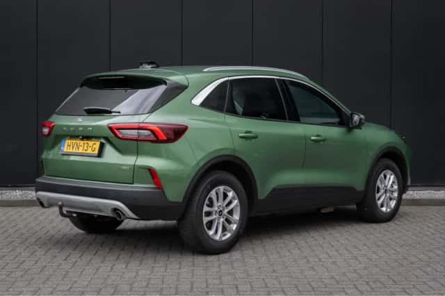 Ford Kuga (2025) thumbnail 2