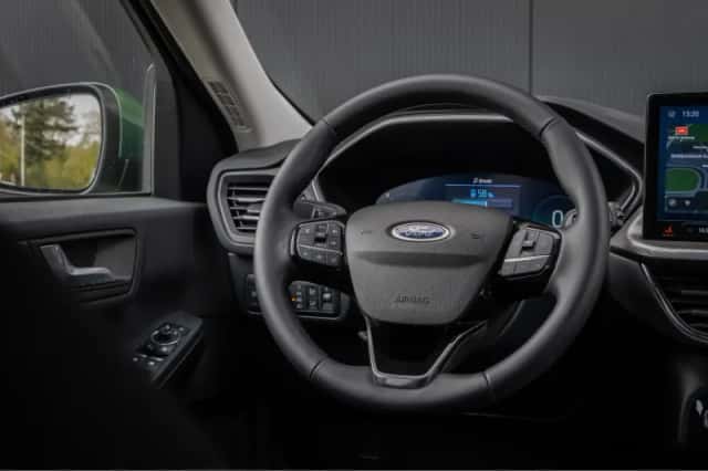 Ford Kuga (2025) thumbnail 14