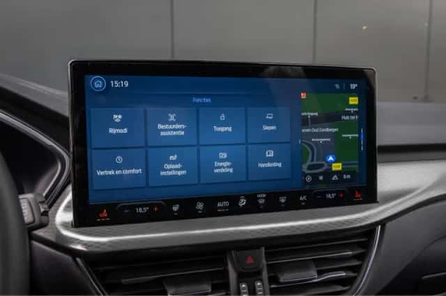 Ford Kuga (2025) thumbnail 20