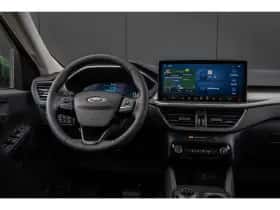 Ford Kuga (2025) thumbnail 3