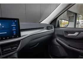 Ford Kuga (2025) thumbnail 31
