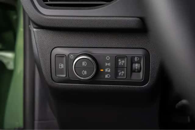 Ford Kuga (2025) thumbnail 32
