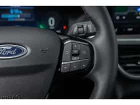 Ford Kuga (2025) thumbnail 37