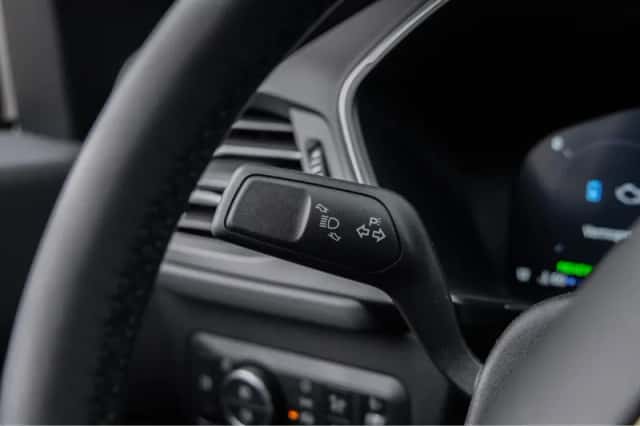 Ford Kuga (2025) thumbnail 38