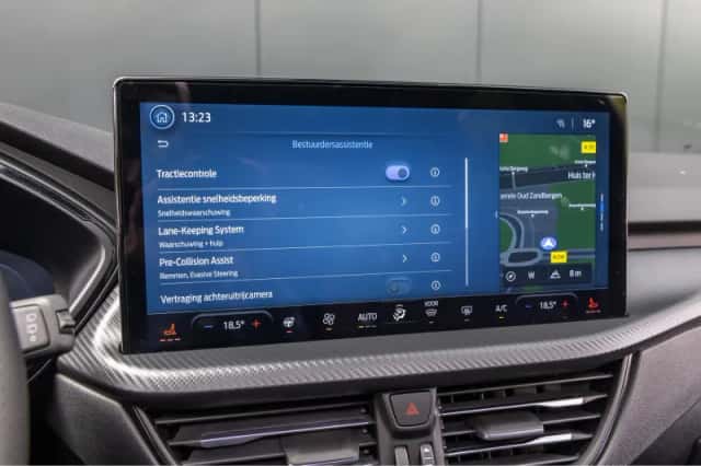 Ford Kuga (2025) thumbnail 18