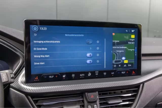 Ford Kuga (2025) thumbnail 19