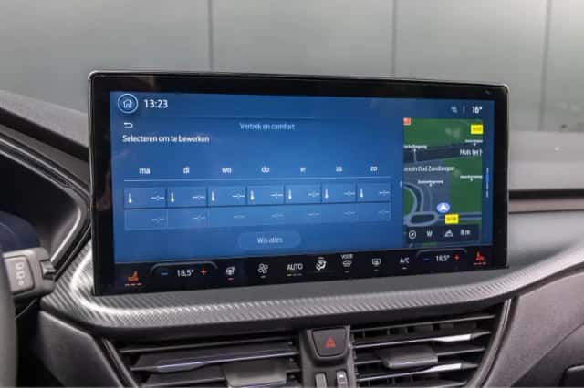 Ford Kuga (2025) thumbnail 21