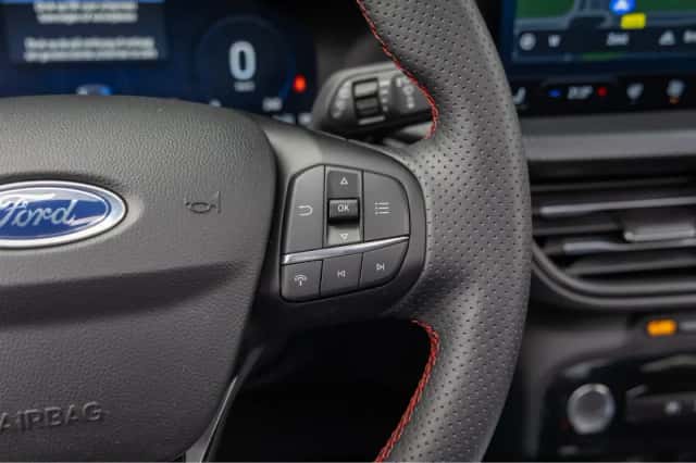 Ford Kuga (2025) thumbnail 23