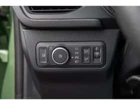 Ford Kuga (2025) thumbnail 27