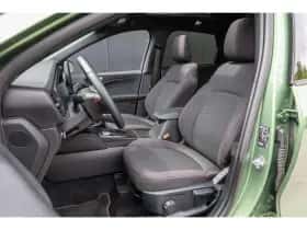 Ford Kuga (2025) thumbnail 4
