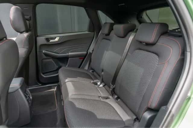Ford Kuga (2025) thumbnail 32