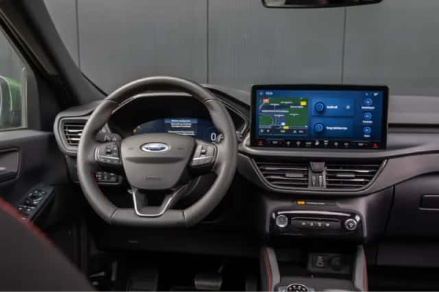Ford Kuga (2025) thumbnail 9