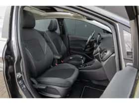 Ford Fiesta (2017) thumbnail 11