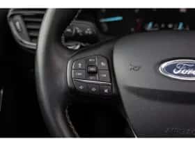 Ford Fiesta (2017) thumbnail 16