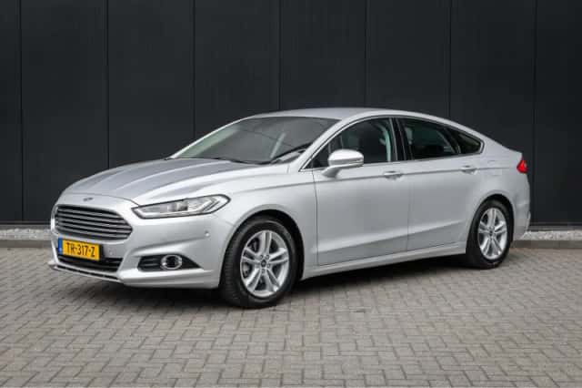 Ford Mondeo (2018) thumbnail 1